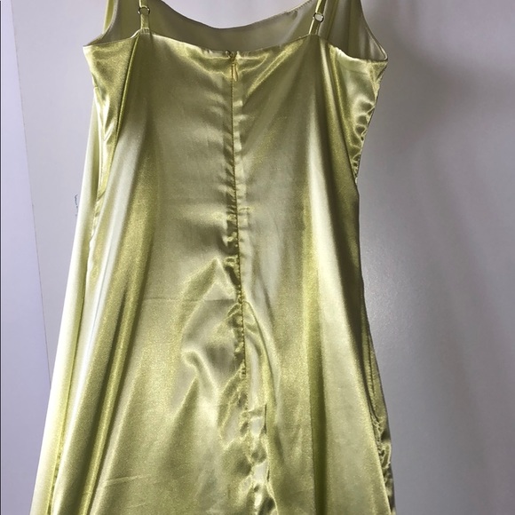Satin neon yellow slip dress - Picture 5 of 7